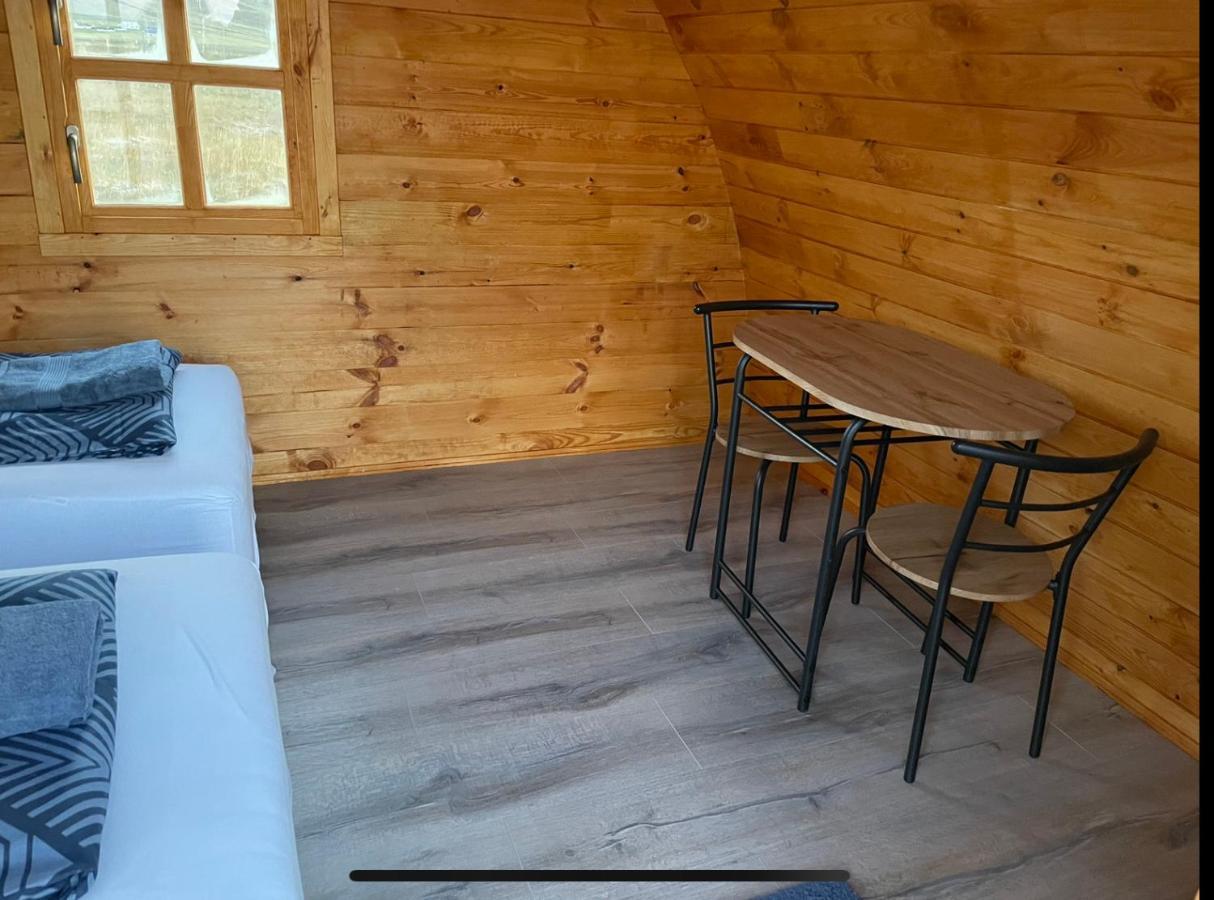 Starlight Camping Pods Хвольсвёдлюр Экстерьер фото